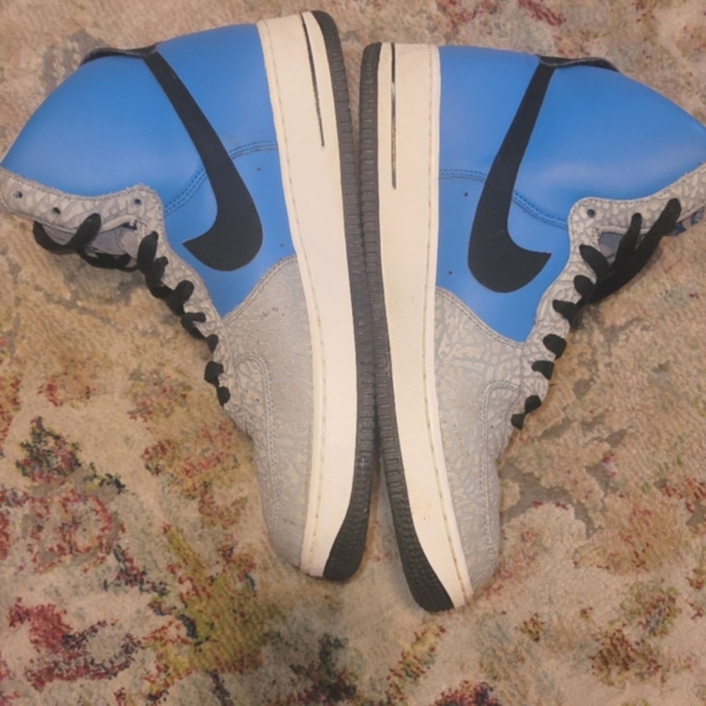 Men's Air Force 1's size 10.5